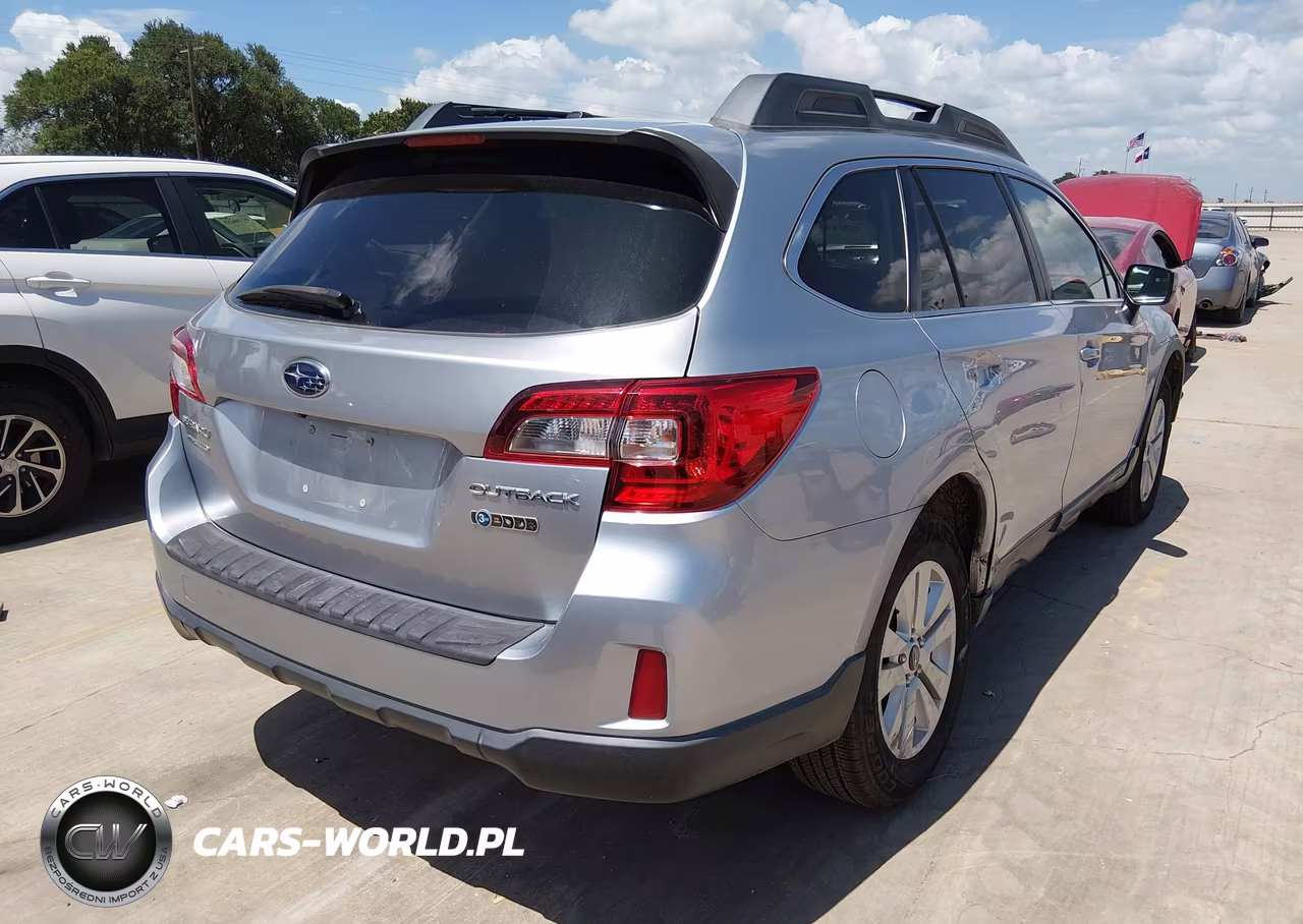 2015 Subaru Outback 2.5I Premium VIN:4S4BSBDC2F3276833 - 4