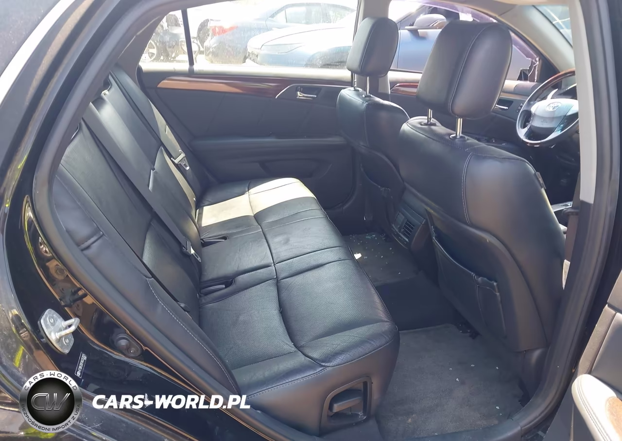 2010 Toyota Avalon Limited VIN:4T1BK3DB1AU352025 - 8