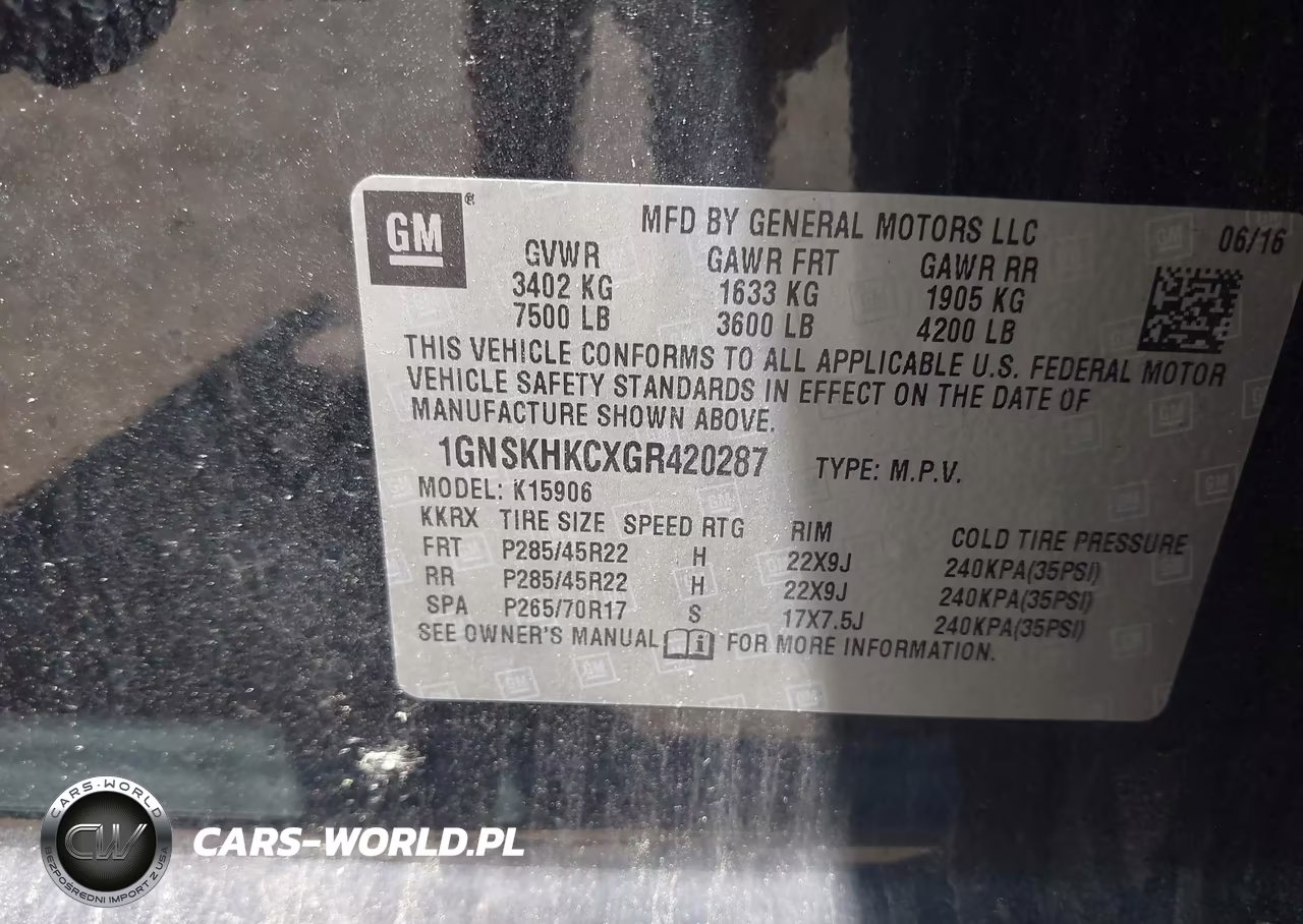 2016 Chevrolet Suburban Lt VIN:1GNSKHKCXGR420287 - 9