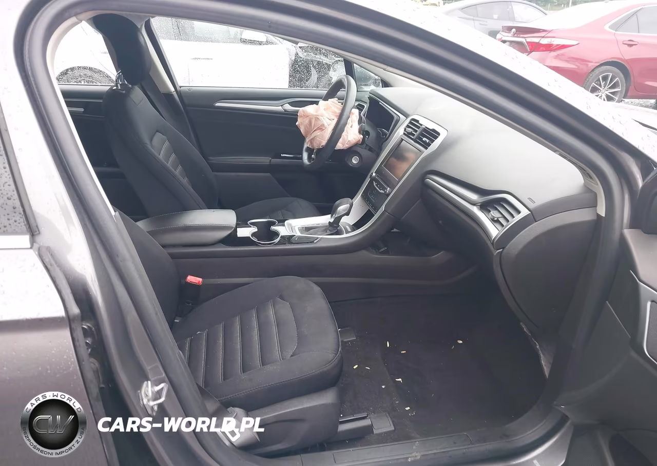2014 Ford Fusion Se VIN:3FA6P0H7XER373647 - 5