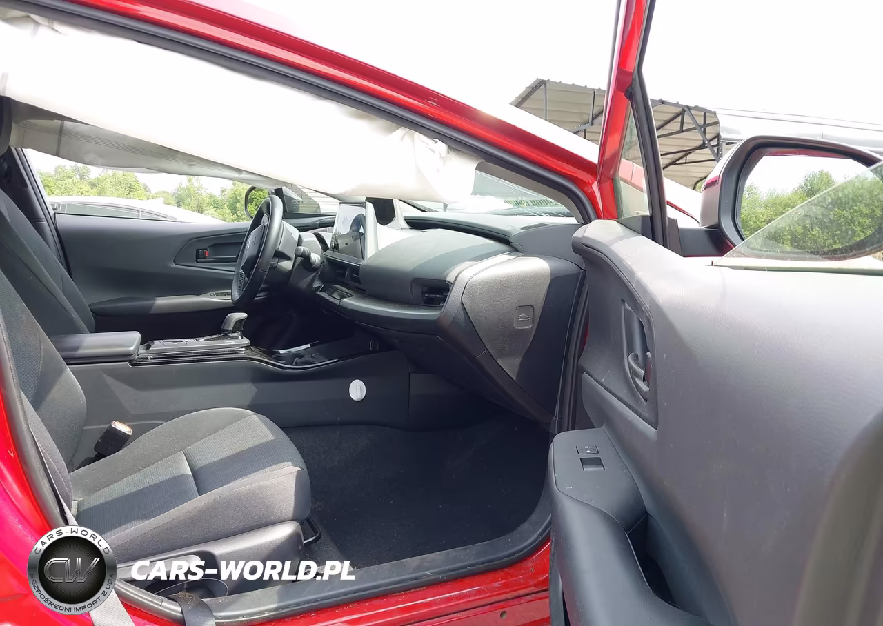 2024 Toyota Prius Le Awd-E VIN:JTDADABU3R3019605 - 5