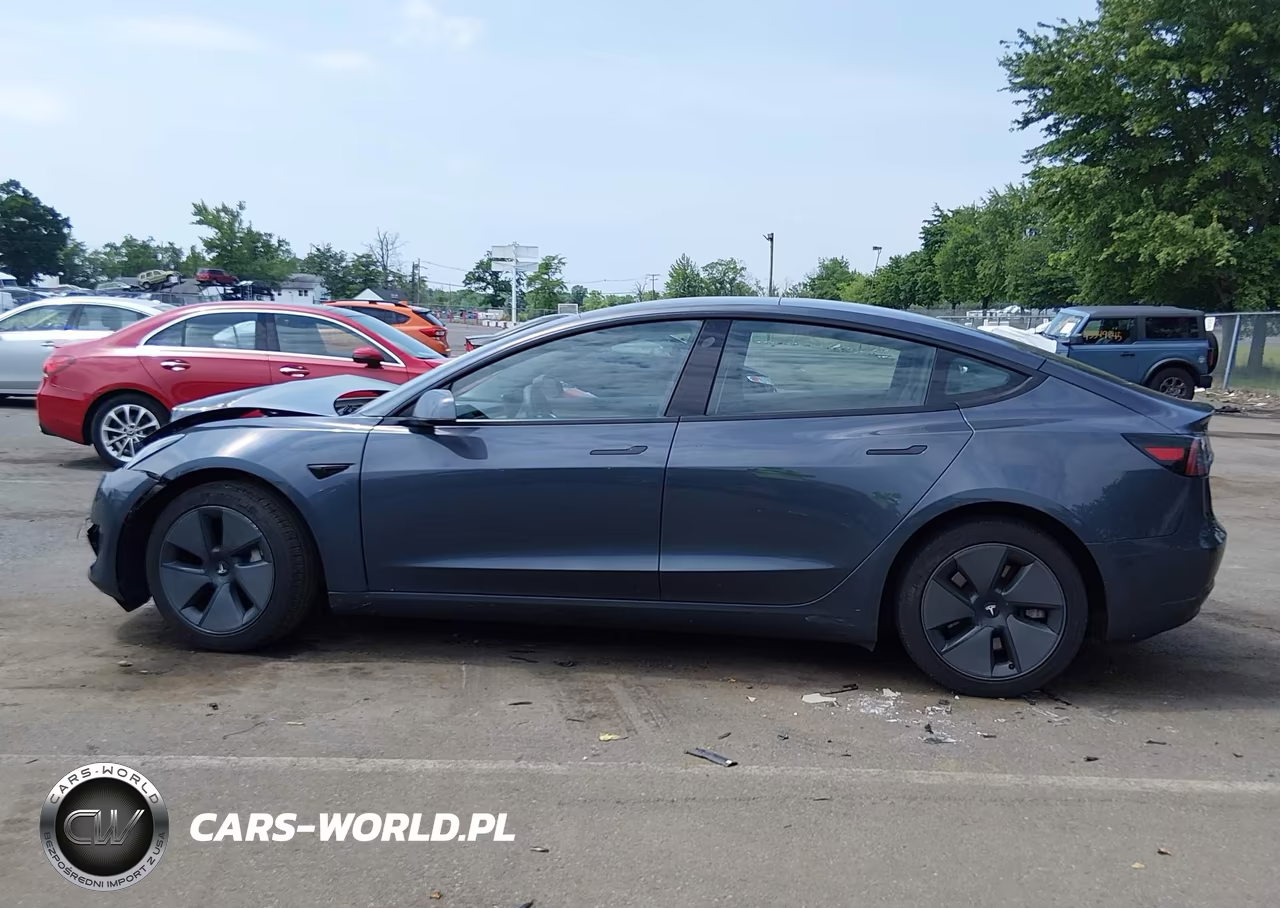 2023 Tesla Model 3 Rear-Wheel Drive VIN:5YJ3E1EAXPF676814 - 12