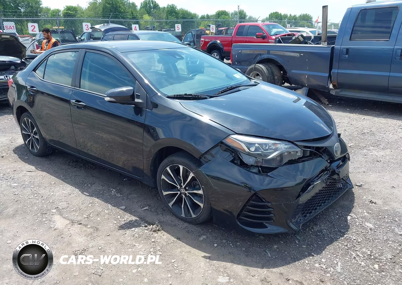 2018 Toyota Corolla Se – zdjęcie 1 z 17