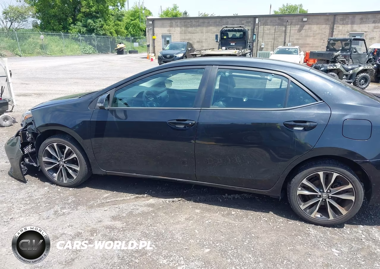 2018 Toyota Corolla Se VIN:5YFBURHE6JP788792 - 14