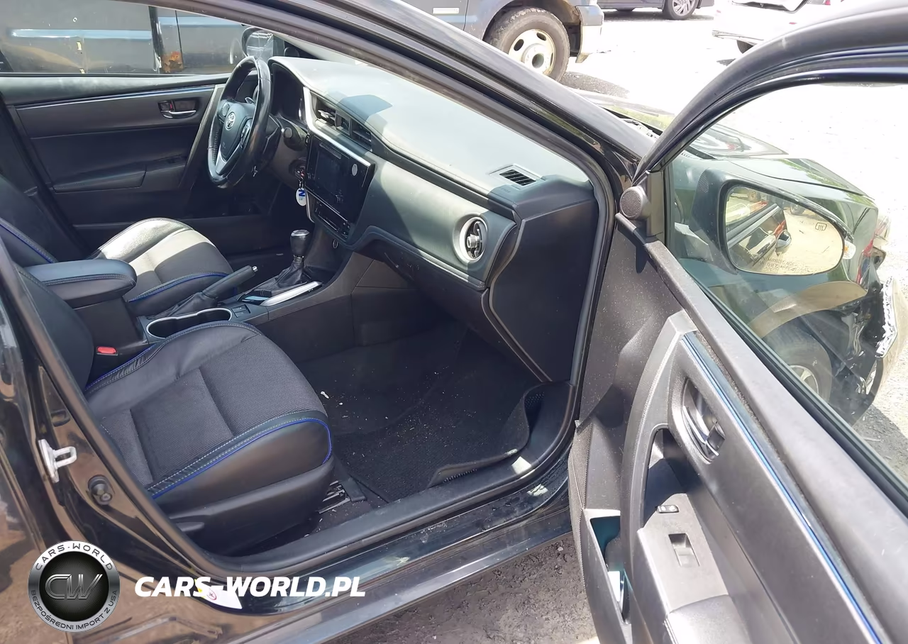 2018 Toyota Corolla Se VIN:5YFBURHE6JP788792 - 5