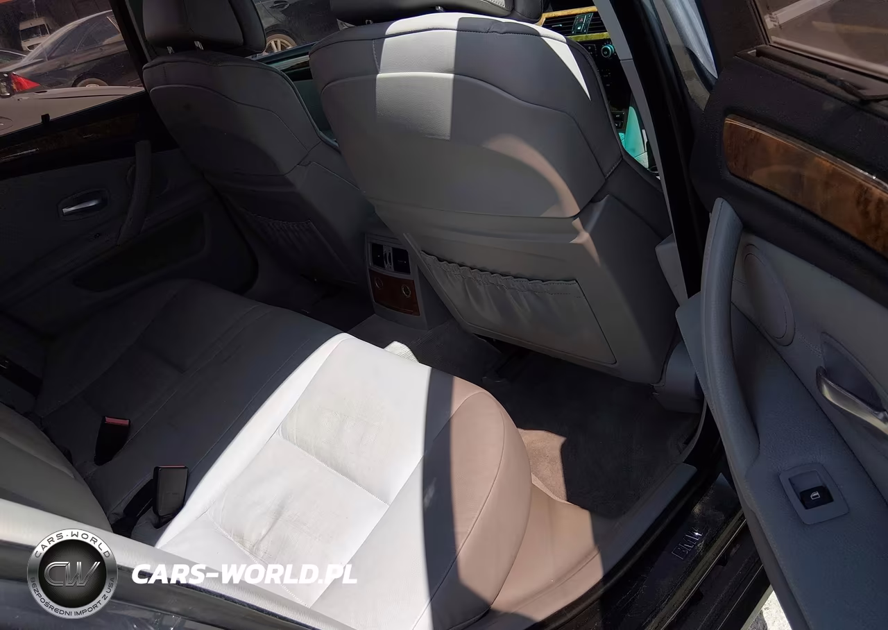 2008 BMW 535I VIN:WBANW135X8CZ81141 - 8