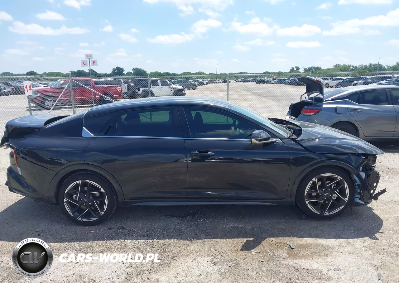 2026 Kia K4 Gt-Line VIN:3KPFW4DE1TE268606 - 13