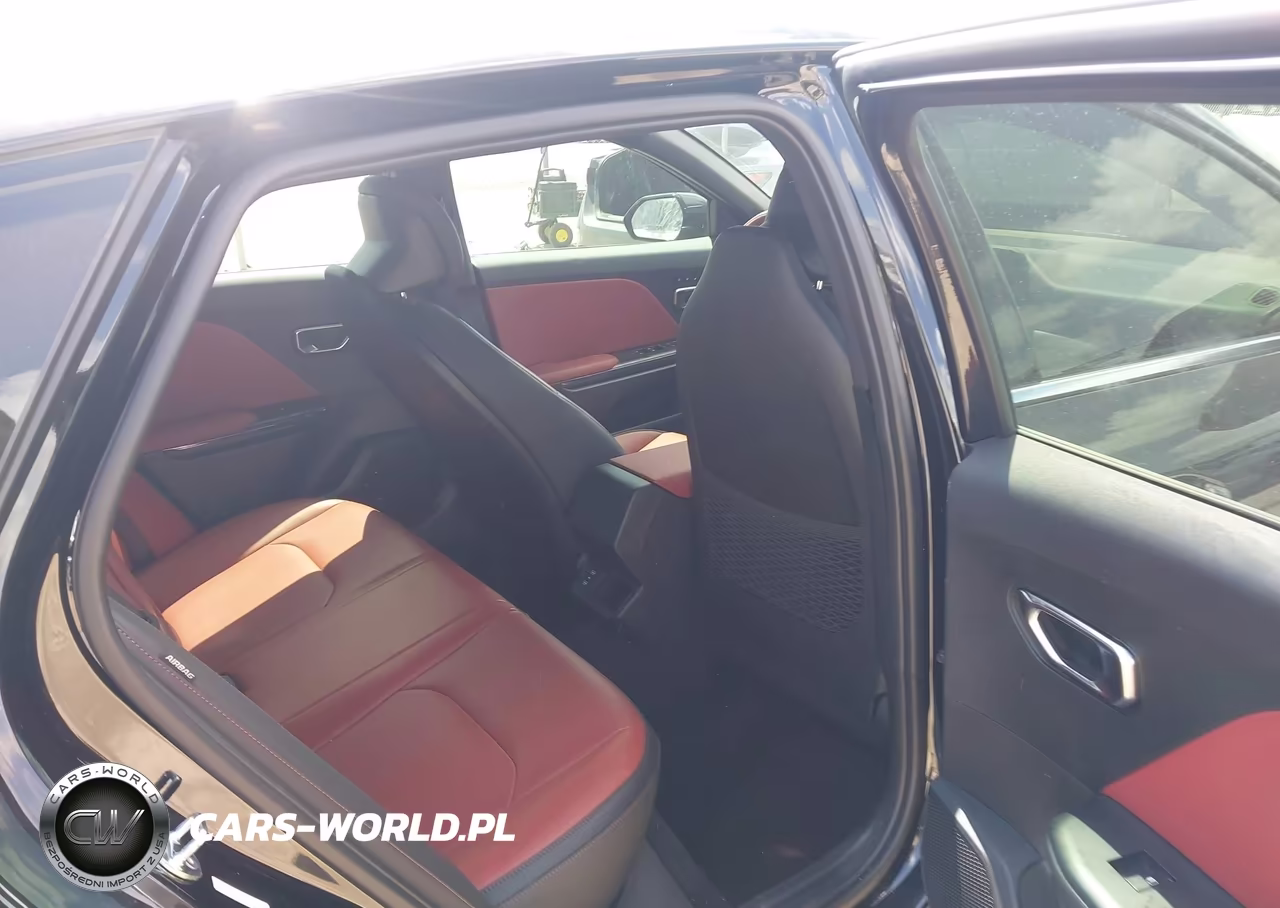 2026 Kia K4 Gt-Line VIN:3KPFW4DE1TE268606 - 8