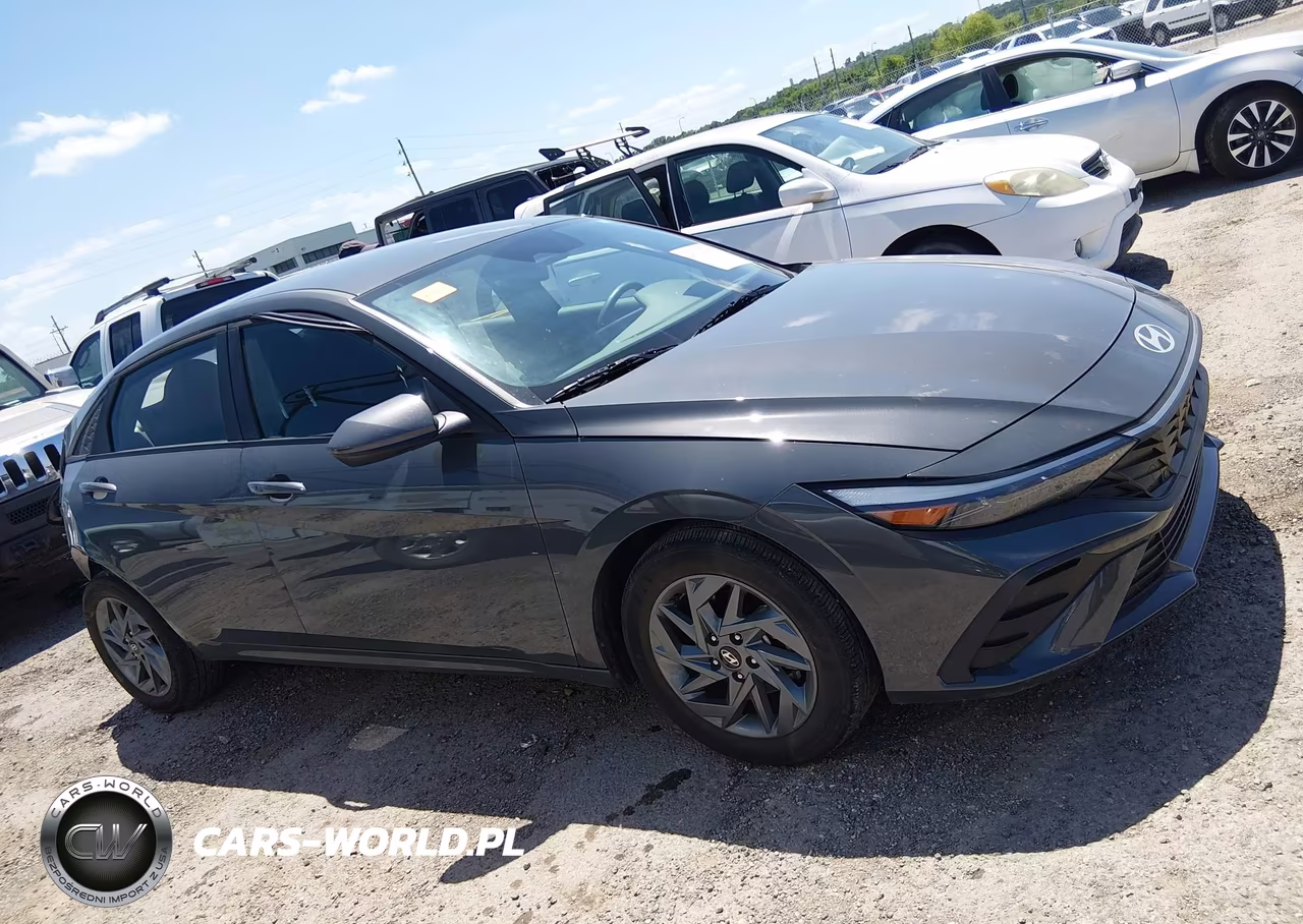 2024 Hyundai Elantra Sel VIN:KMHLM4DG5RU846903 - 14