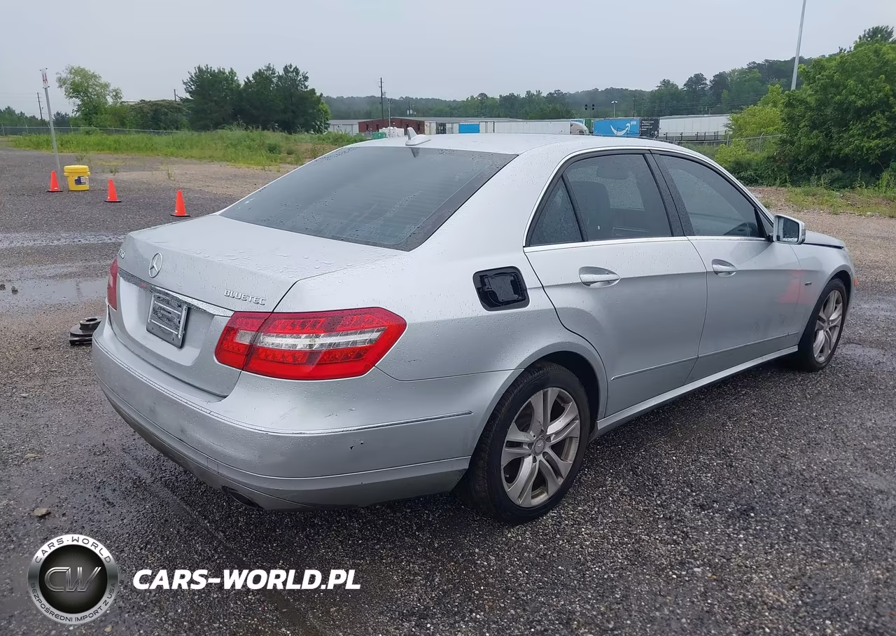 2011 Mercedes-Benz E 350 Bluetec VIN:WDDHF2EB5BA408312 - 4