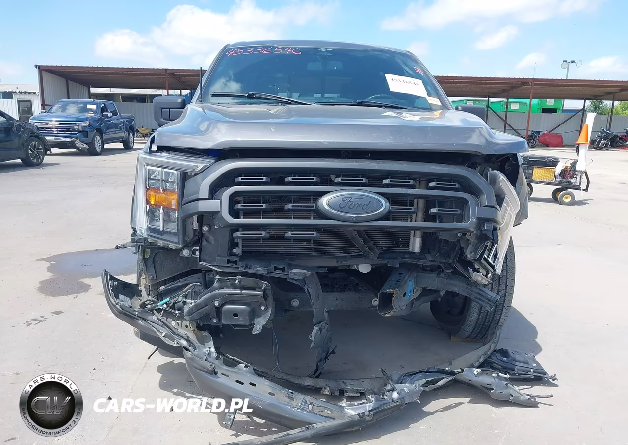 2023 Ford F-150 Xlt VIN:1FTEW1C5XPFB96232 - 13