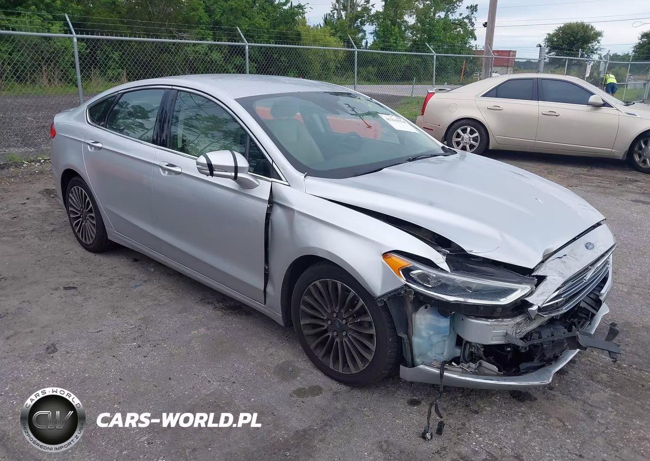 2017 Ford Fusion Titanium – zdjęcie 1 z 16