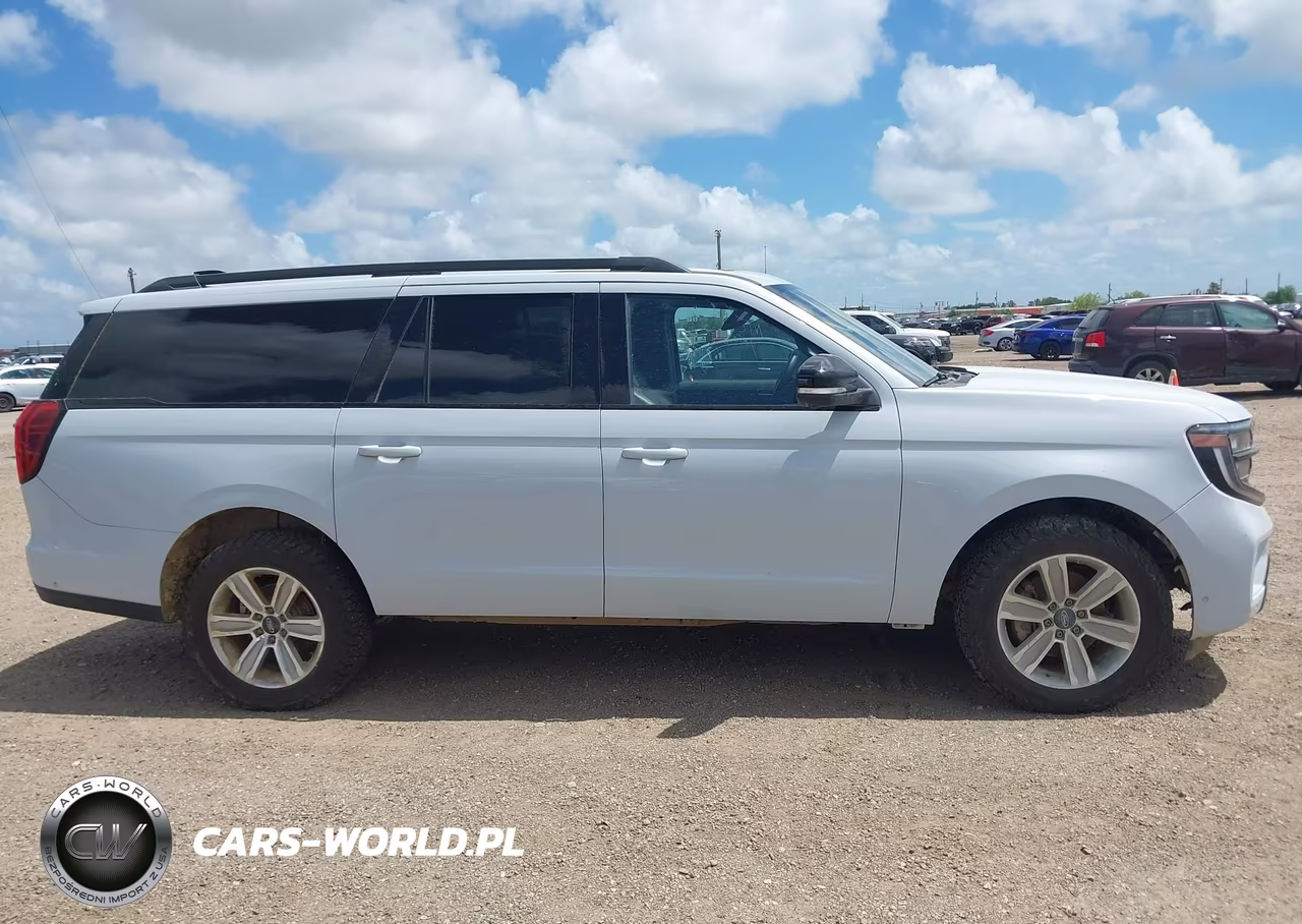 2025 Ford Expedition Platinum Max VIN:1FMJK1MG1SEA42500 - 13