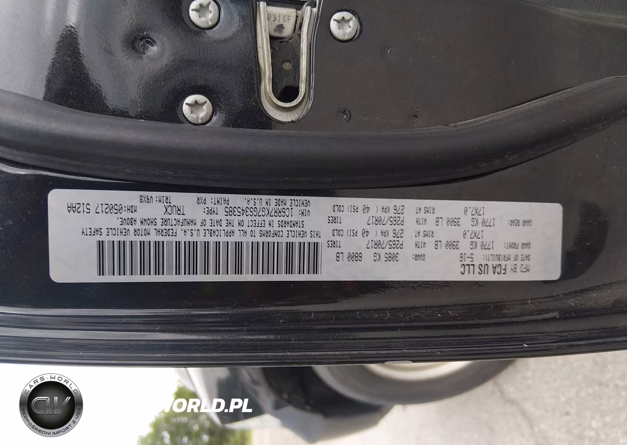 2016 Ram 1500 Tradesman VIN:1C6RR7KG7GS345385 - 9