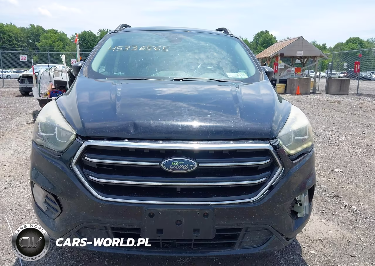 2017 Ford Escape Titanium VIN:1FMCU9J95HUA90412 - 13