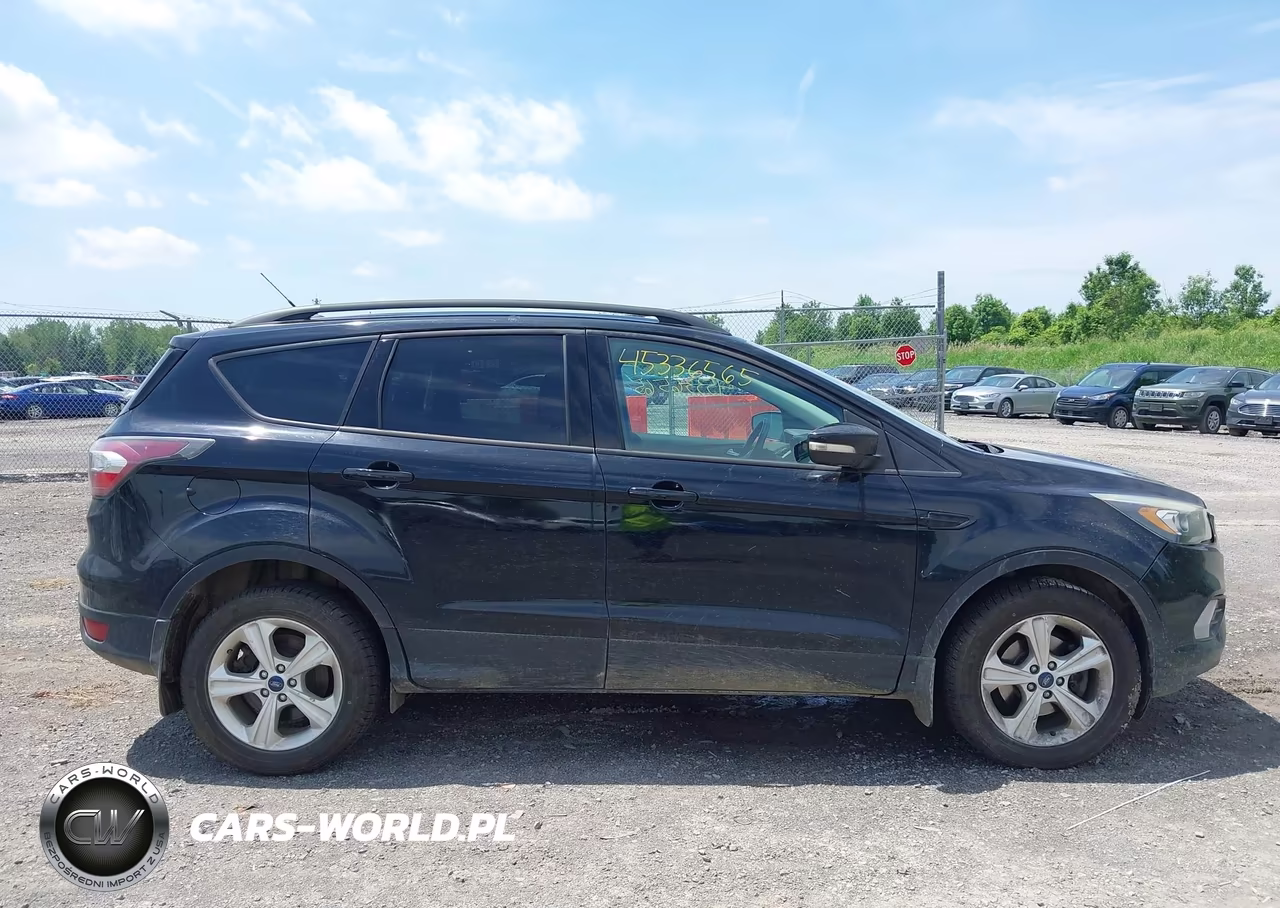 2017 Ford Escape Titanium VIN:1FMCU9J95HUA90412 - 14