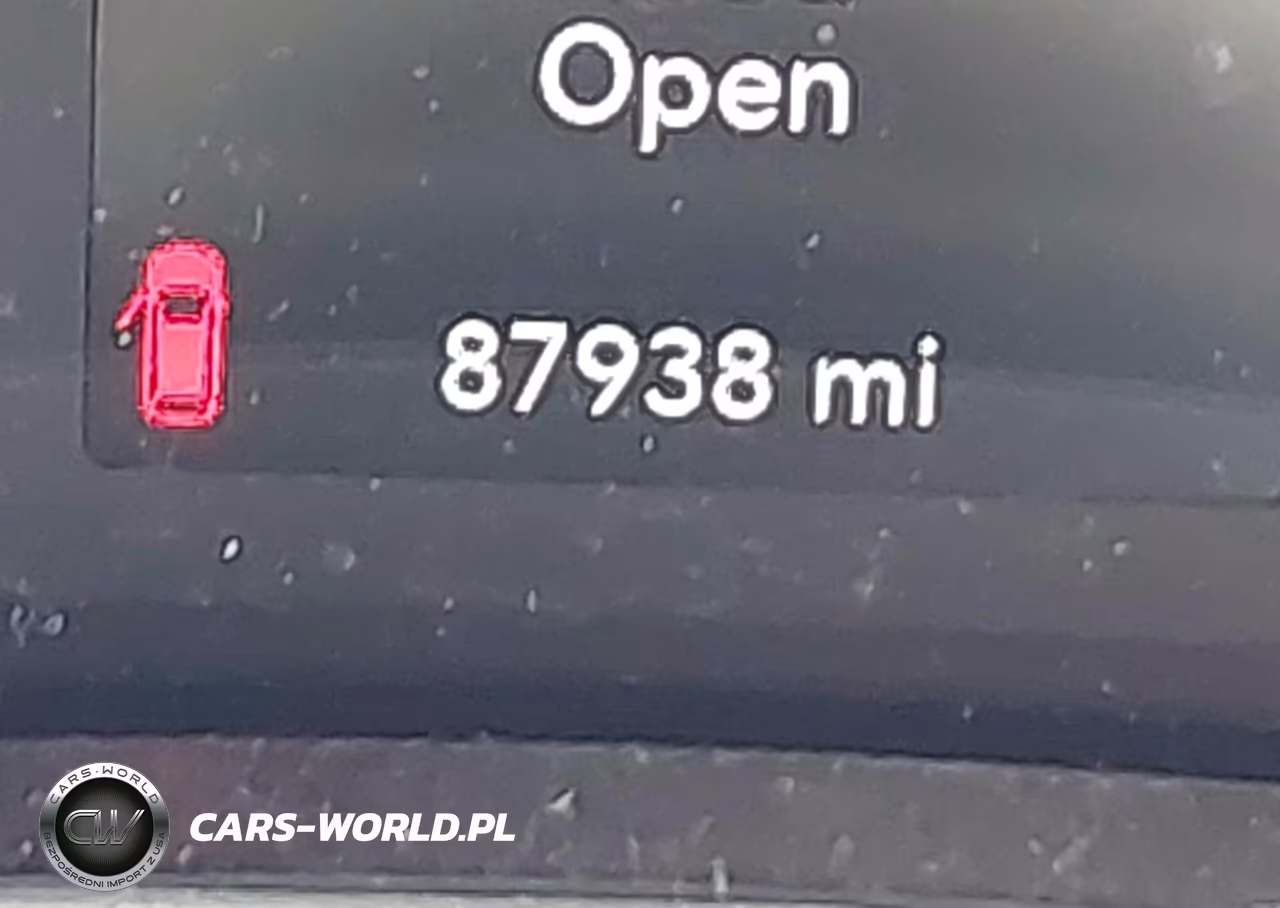 2018 Chrysler Pacifica Touring L VIN:2C4RC1BG8JR235932 - 15