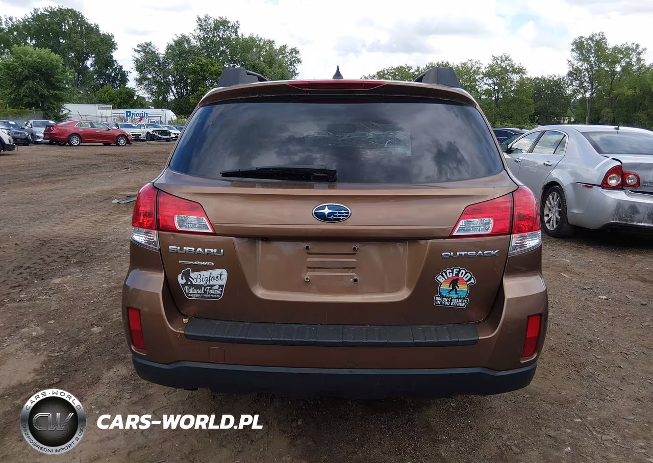 2011 Subaru Outback 2.5I Limited VIN:4S4BRCKC6B3412704 - 16