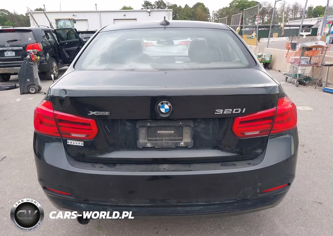 2016 BMW 320I xDrive VIN:WBA8E5G52GNT40781 - 17