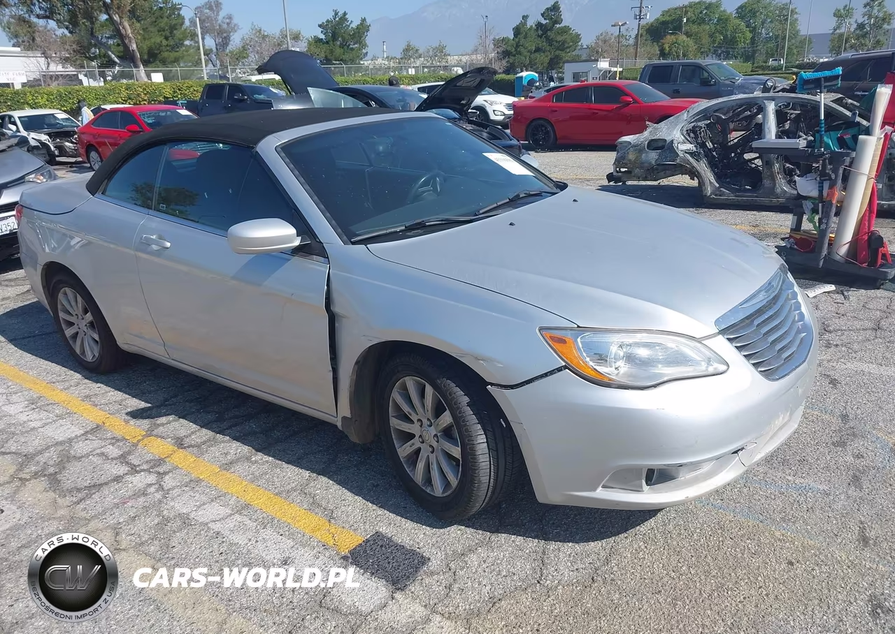 2011 Chrysler 200 Touring