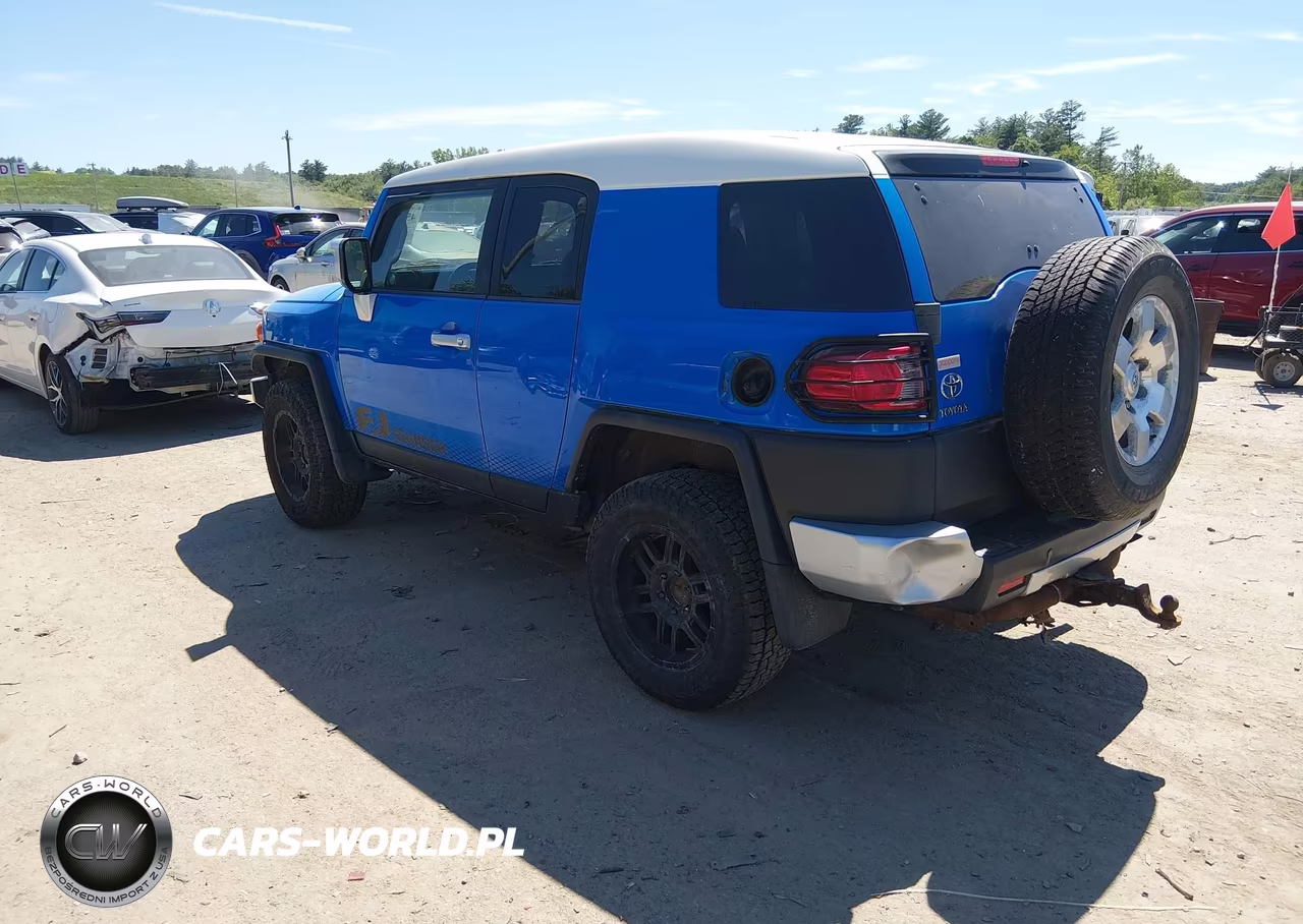 2007 Toyota Fj Cruiser VIN:JTEBU11F270041807 - 3
