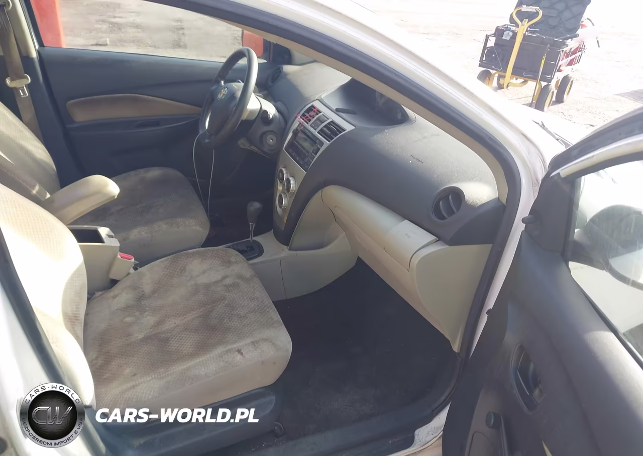 2007 Toyota Yaris VIN:JTDBT923X71051067 - 5