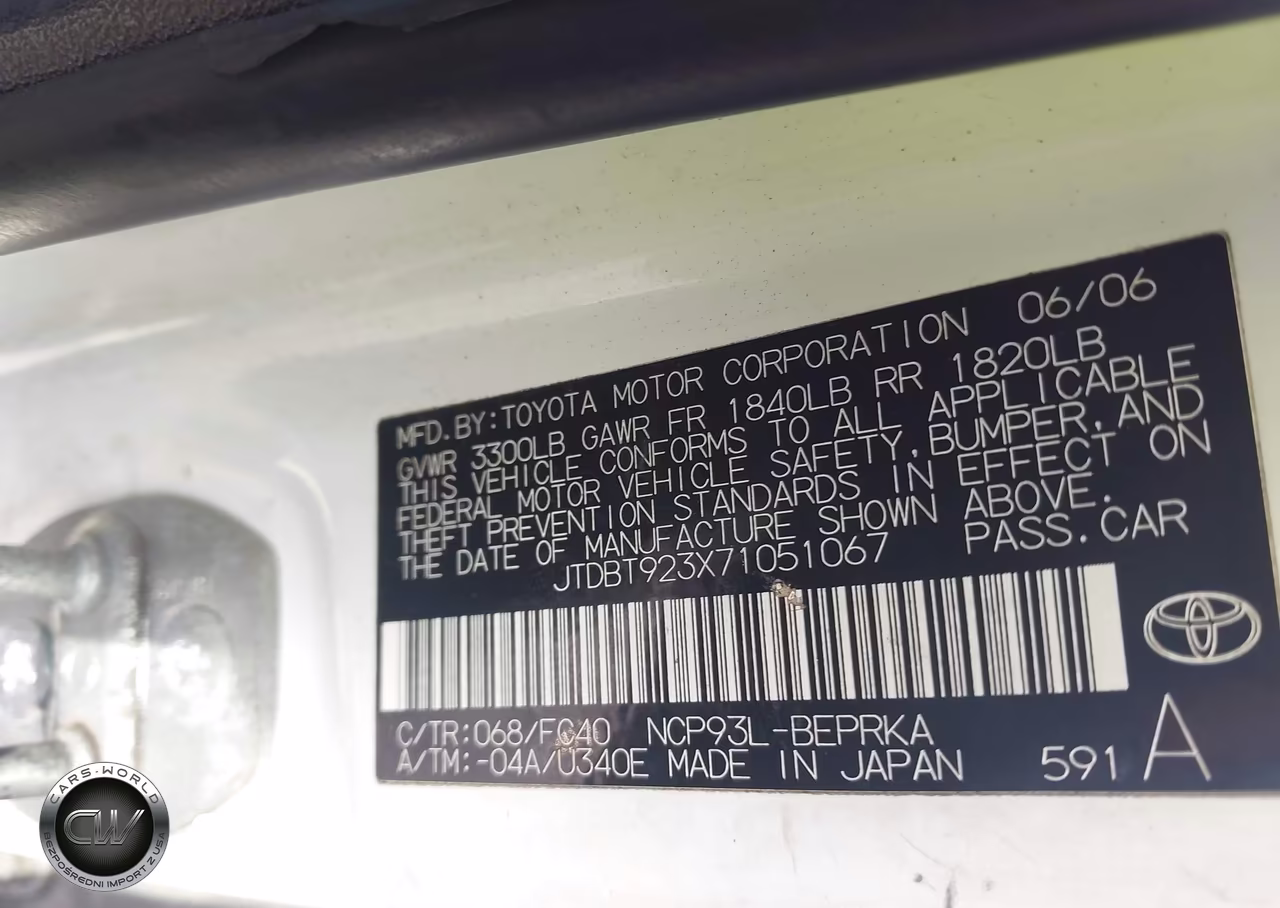 2007 Toyota Yaris VIN:JTDBT923X71051067 - 9