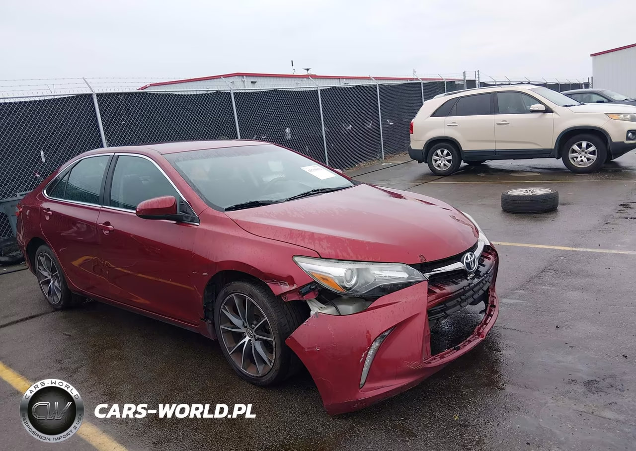 2015 Toyota Camry Xse