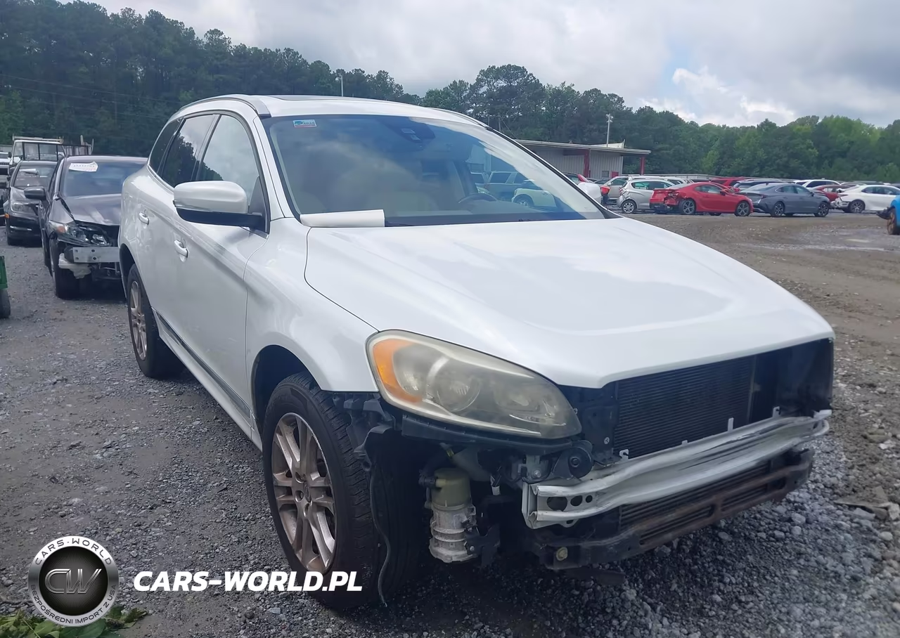 2015 Volvo Xc60 T5-T5 Premier – zdjęcie 1 z 11