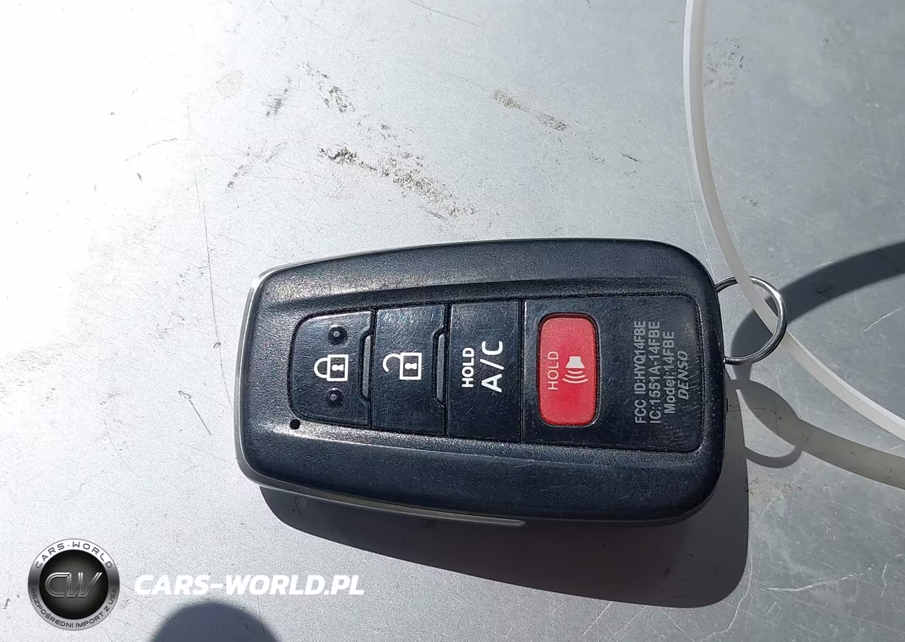2020 Toyota Prius Prime Le VIN:JTDKARFP3L3127634 - 11