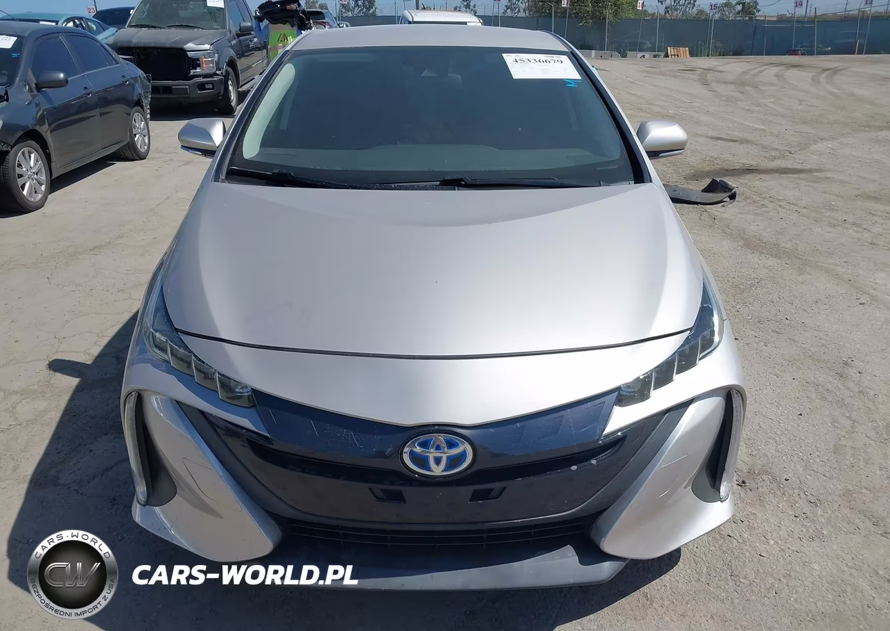 2020 Toyota Prius Prime Le VIN:JTDKARFP3L3127634 - 12
