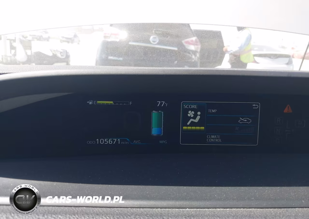 2020 Toyota Prius Prime Le VIN:JTDKARFP3L3127634 - 7