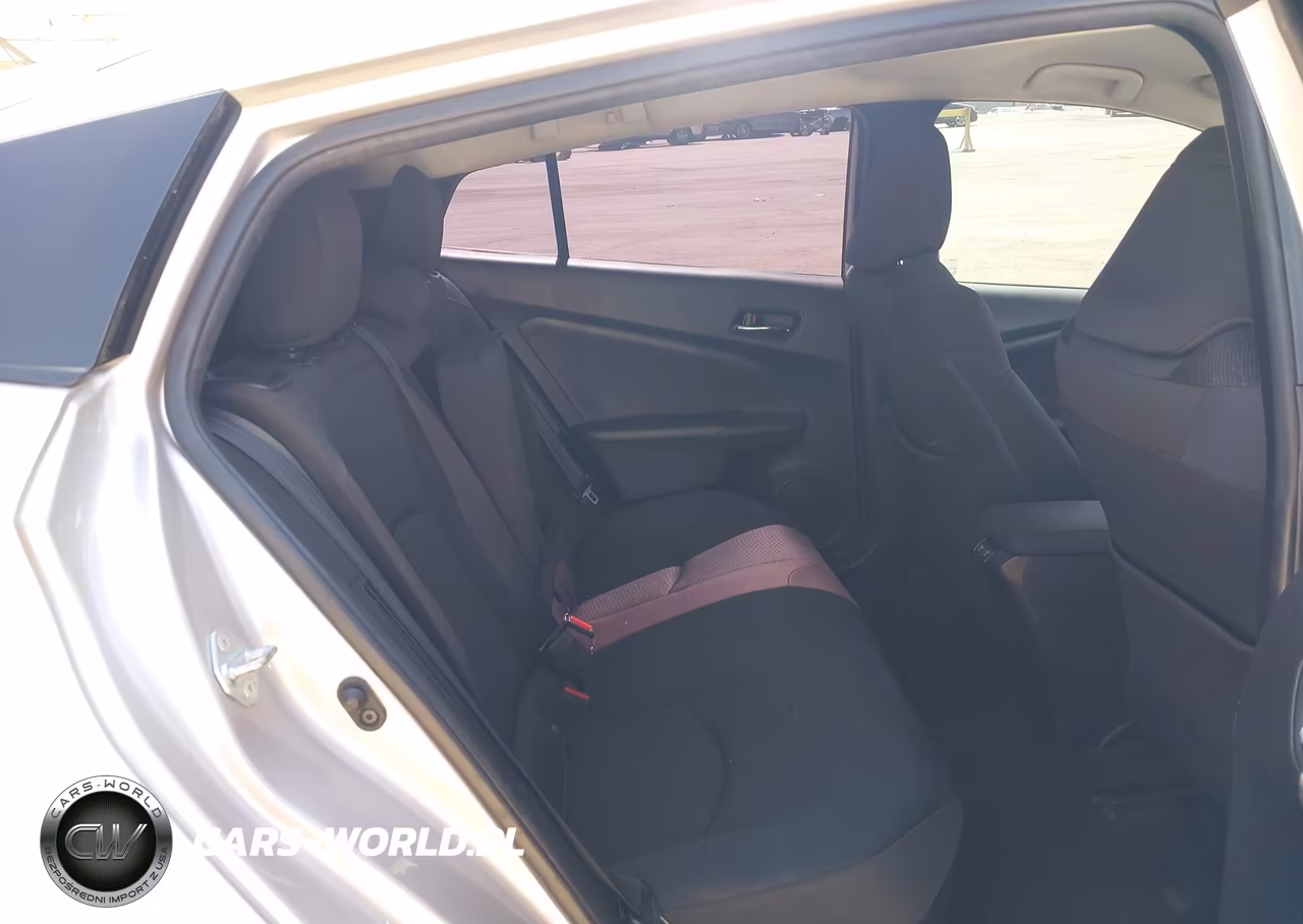 2020 Toyota Prius Prime Le VIN:JTDKARFP3L3127634 - 8