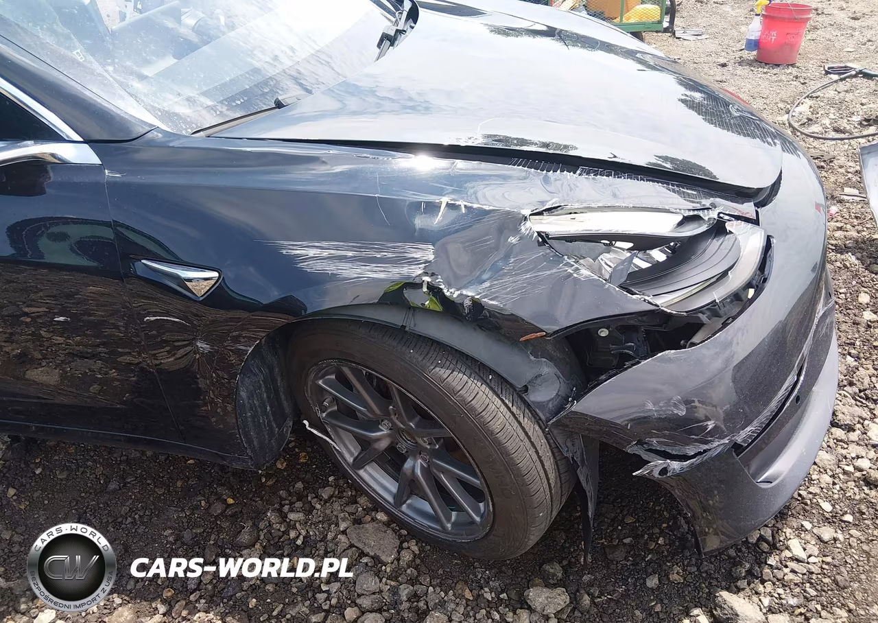 2018 Tesla Model 3 Long Range-Mid Range VIN:5YJ3E1EA5JF071011 - 20