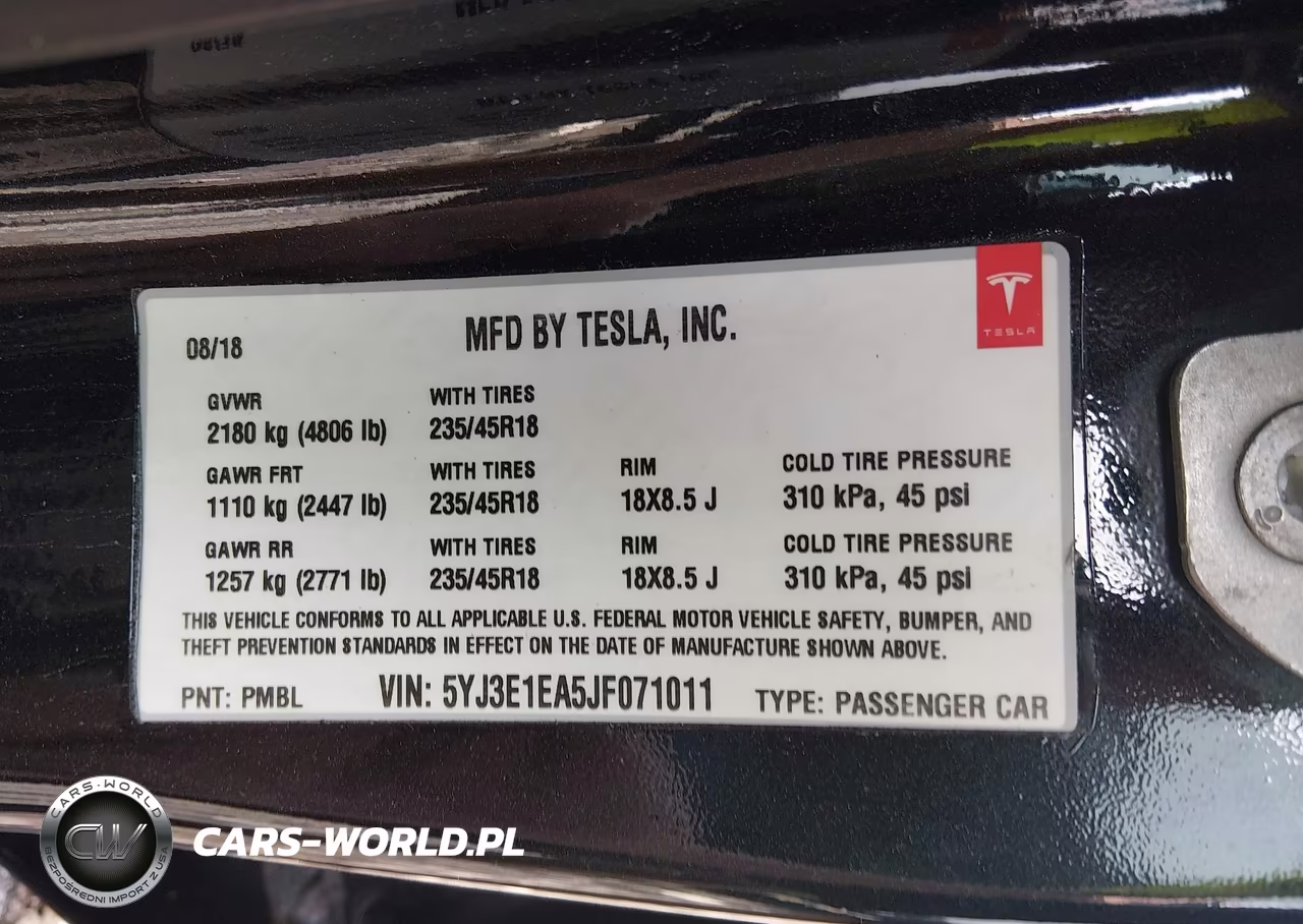 2018 Tesla Model 3 Long Range-Mid Range VIN:5YJ3E1EA5JF071011 - 9