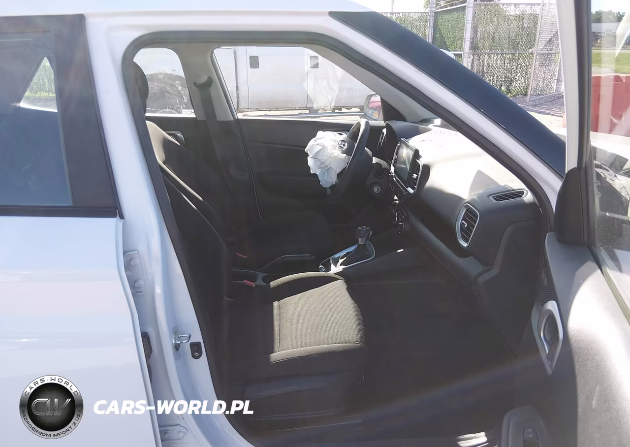 2021 Hyundai Venue Se VIN:KMHRB8A35MU126261 - 5