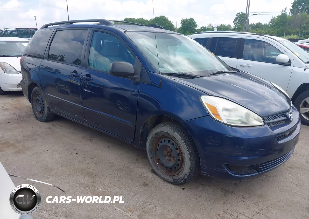 2005 Toyota Sienna Le – zdjęcie 1 z 11
