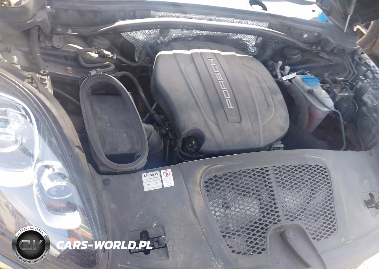 2018 Porsche Macan VIN:WP1AA2A53JLB10448 - 10