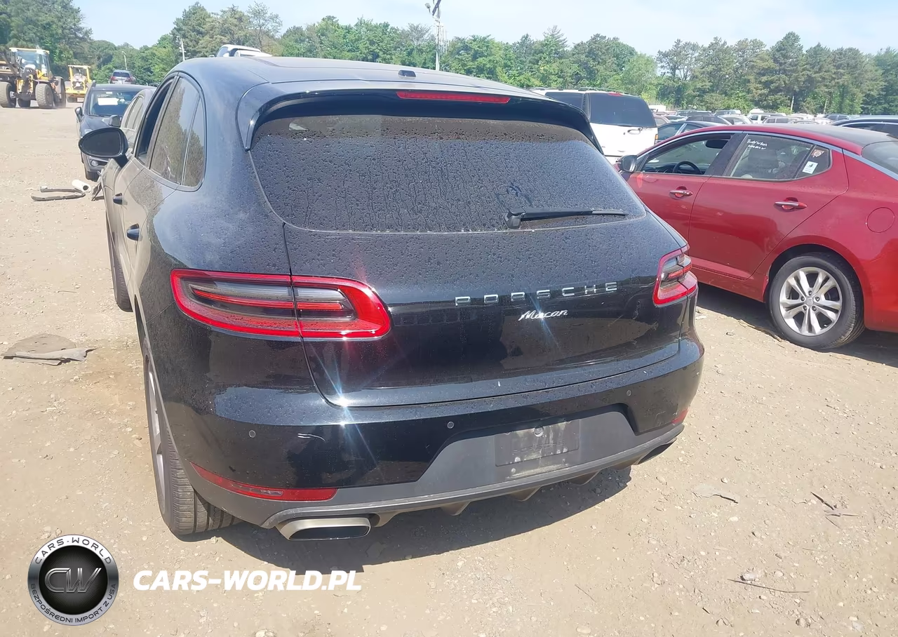 2018 Porsche Macan VIN:WP1AA2A53JLB10448 - 16