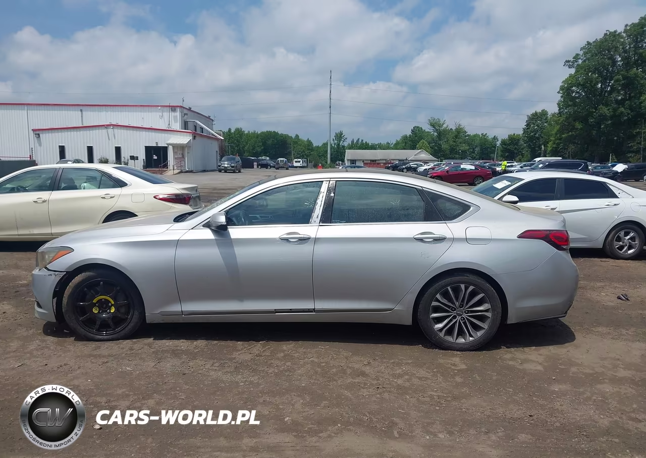 2015 Hyundai Genesis 3.8 VIN:KMHGN4JE8FU100281 - 14