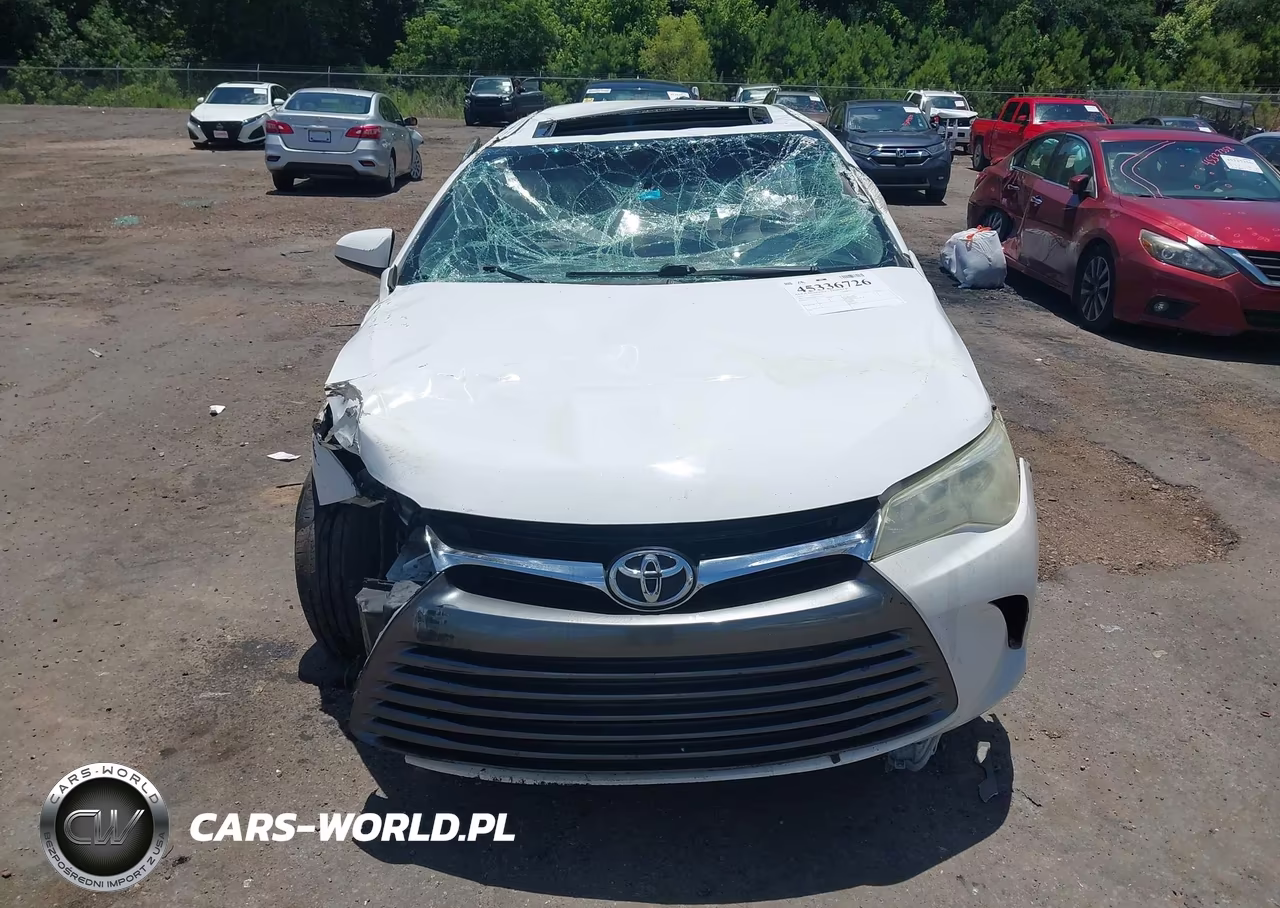 2015 Toyota Camry Le VIN:4T1BF1FK8FU106716 - 13