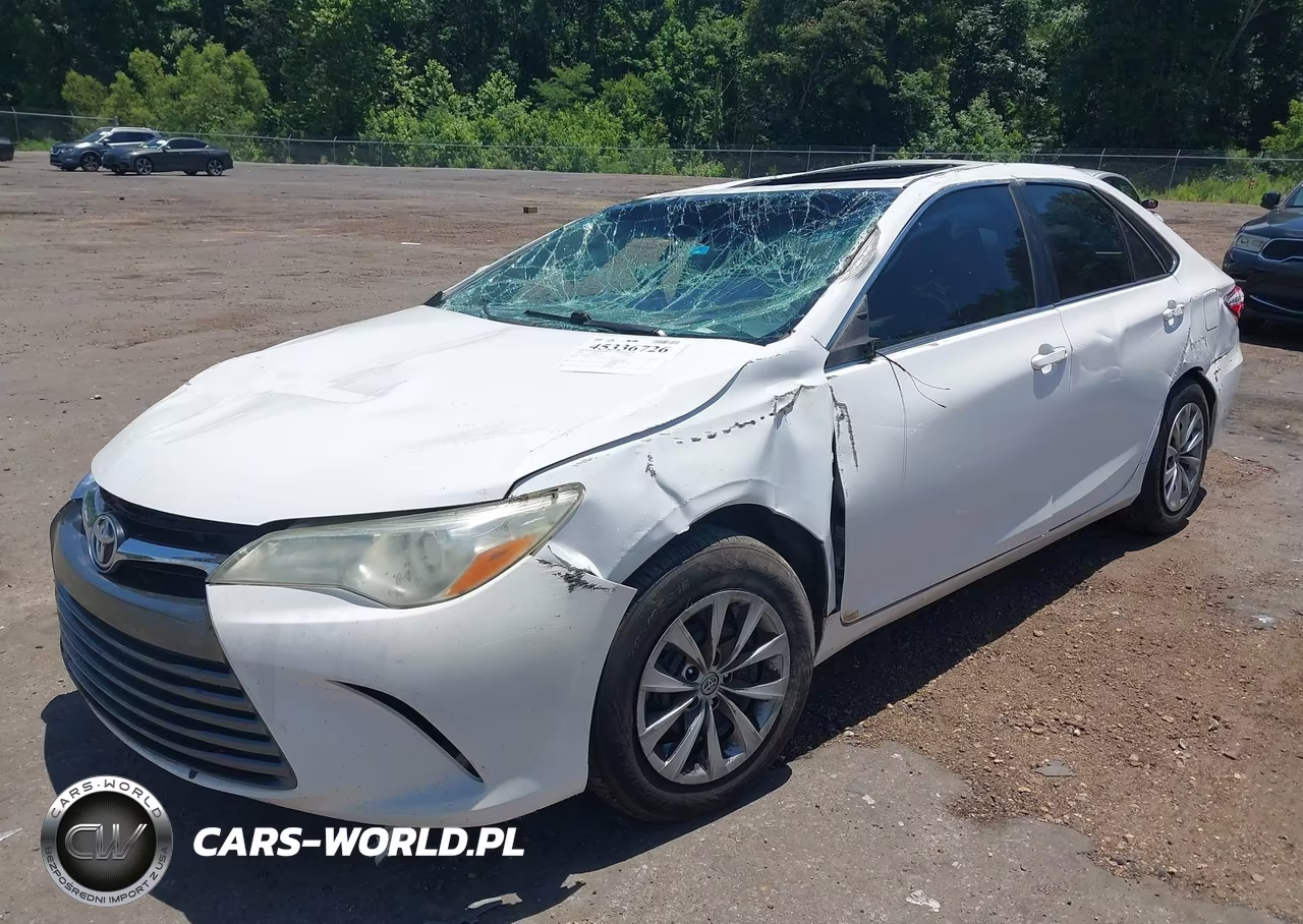 2015 Toyota Camry Le VIN:4T1BF1FK8FU106716 - 6