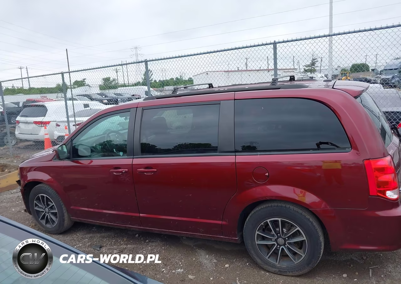 2018 Dodge Grand Caravan Gt VIN:2C4RDGEG2JR336914 - 14