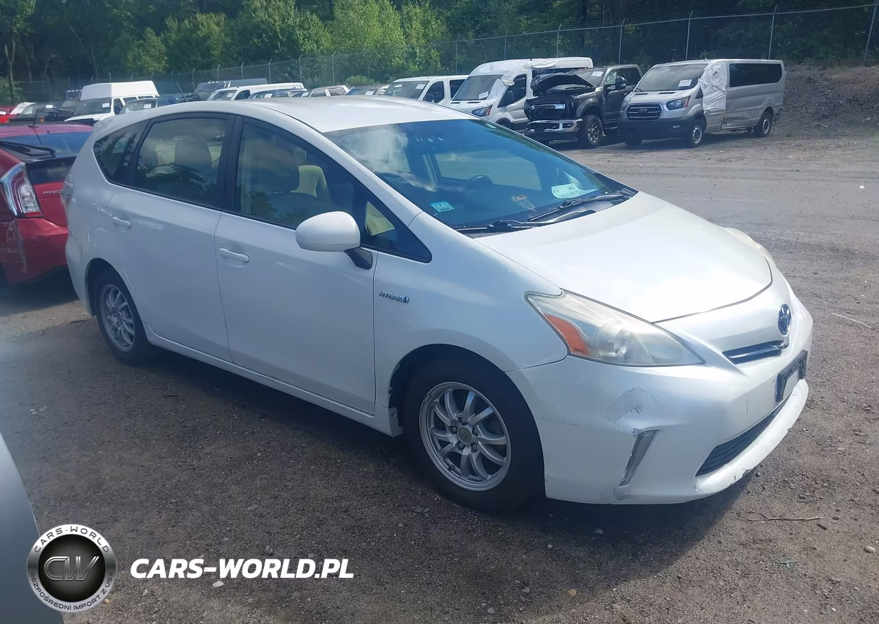 2012 Toyota Prius V Two – zdjęcie 1 z 18