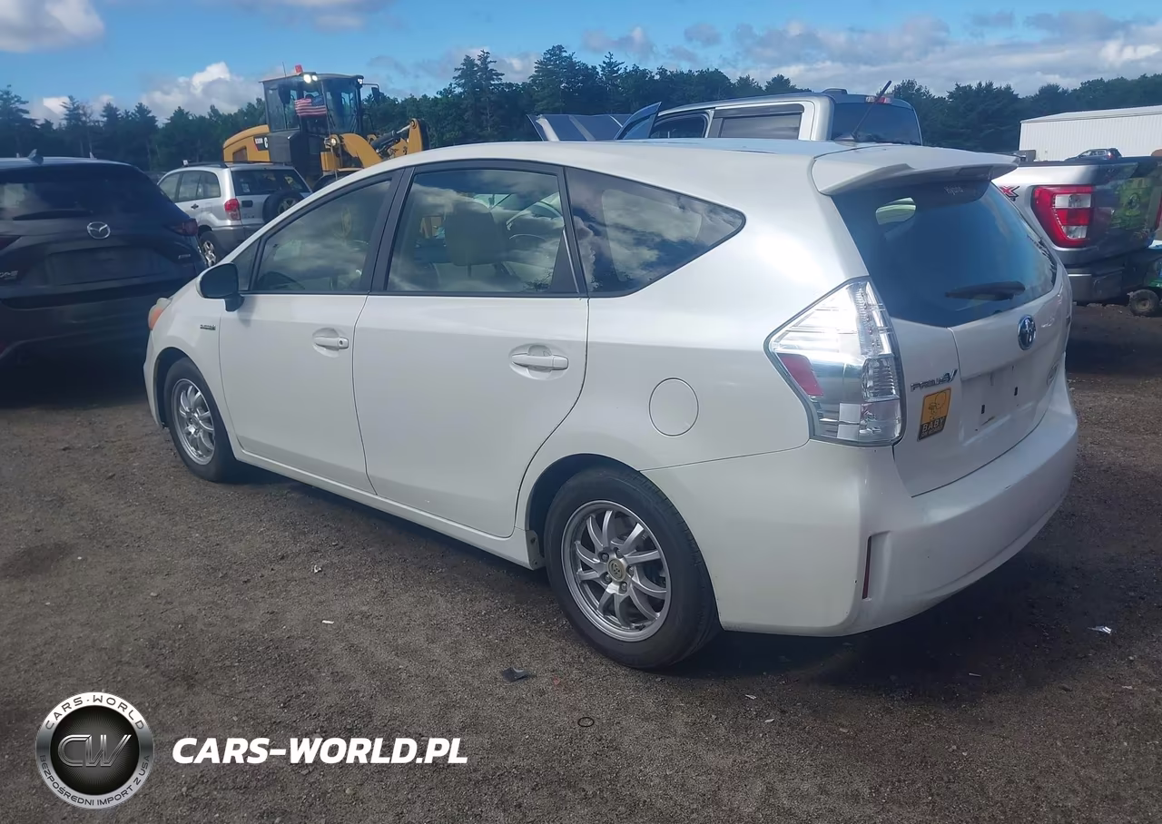2012 Toyota Prius V Two VIN:JTDZN3EU0C3159996 - 3