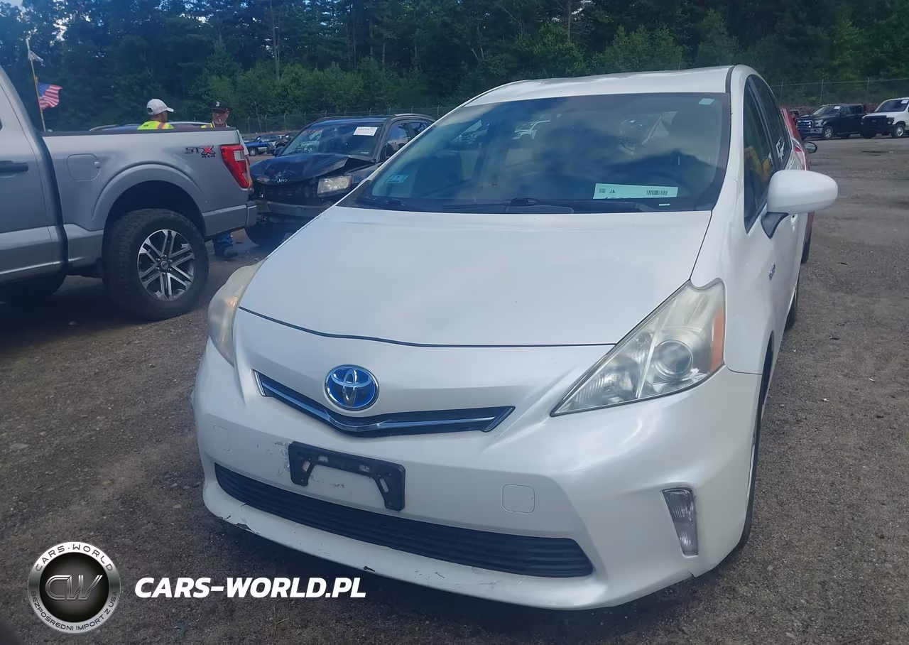 2012 Toyota Prius V Two VIN:JTDZN3EU0C3159996 - 6