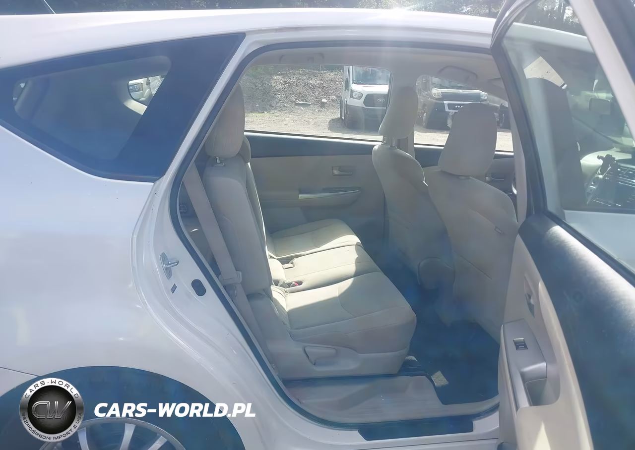2012 Toyota Prius V Two VIN:JTDZN3EU0C3159996 - 8
