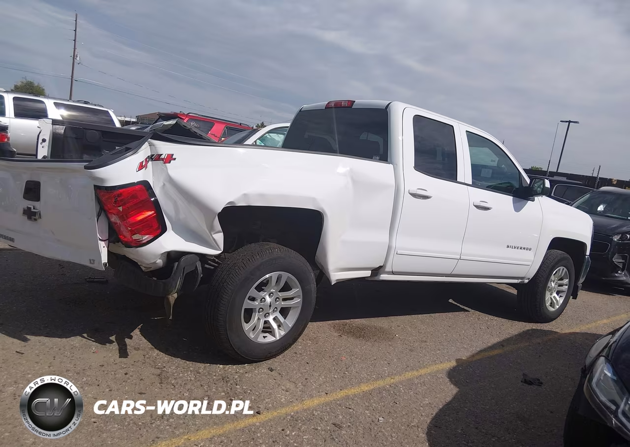 2018 Chevrolet Silverado 1500 Lt VIN:1GCVKREH9JZ382318 - 13