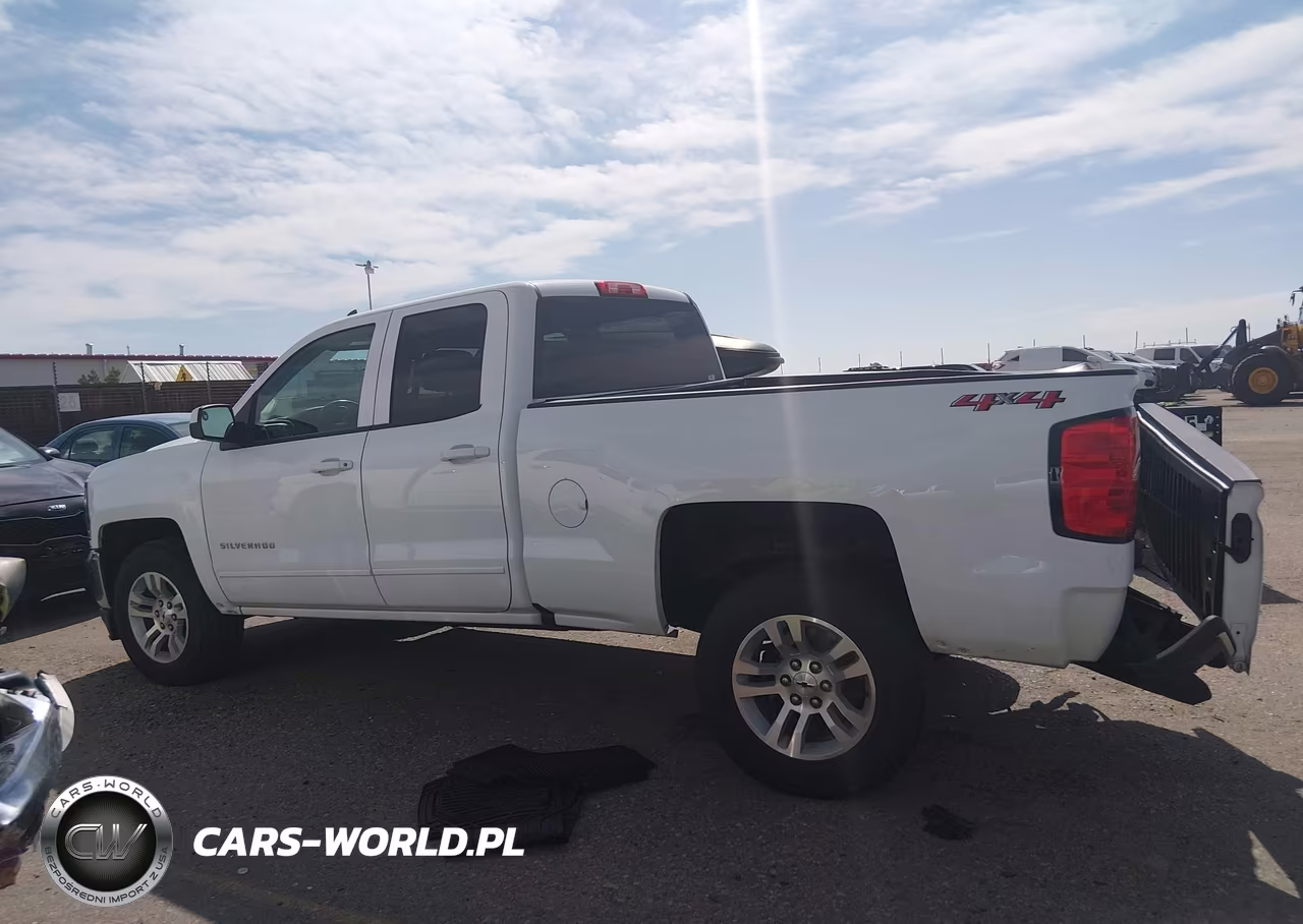 2018 Chevrolet Silverado 1500 Lt VIN:1GCVKREH9JZ382318 - 14