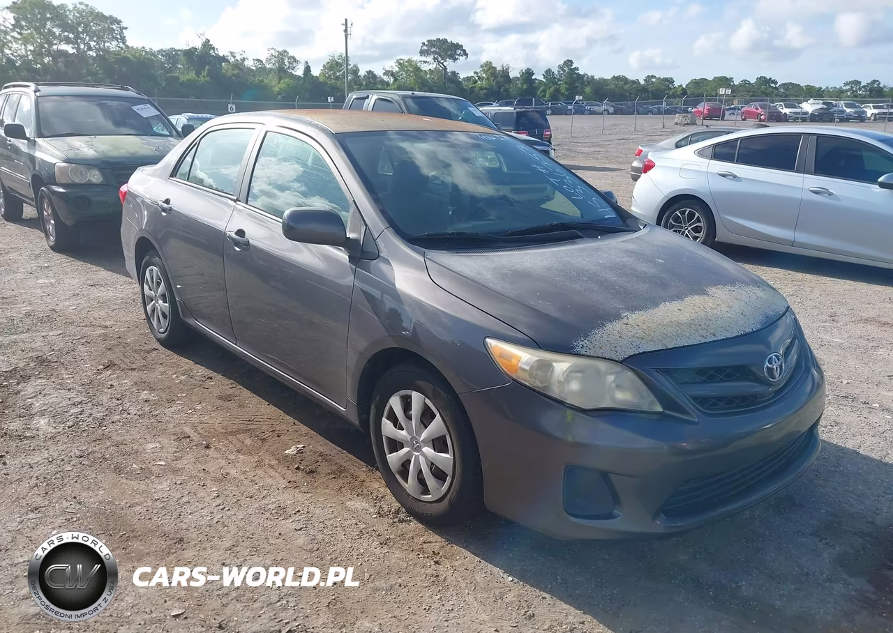 2011 Toyota Corolla Le – zdjęcie 1 z 11